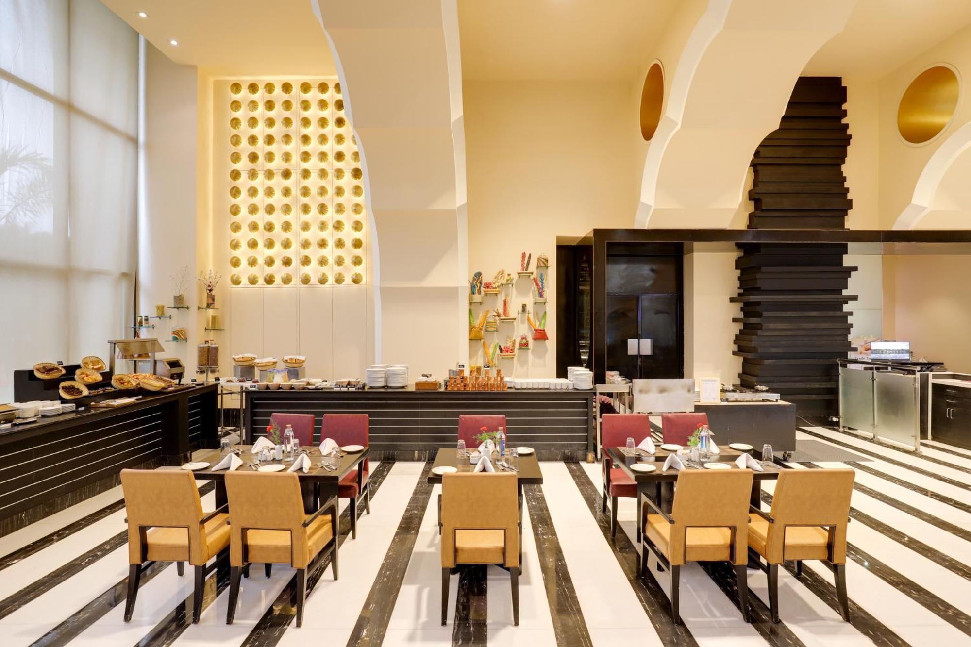 Saura Hotel, Agra - A Club Mahindra Associate Экстерьер фото