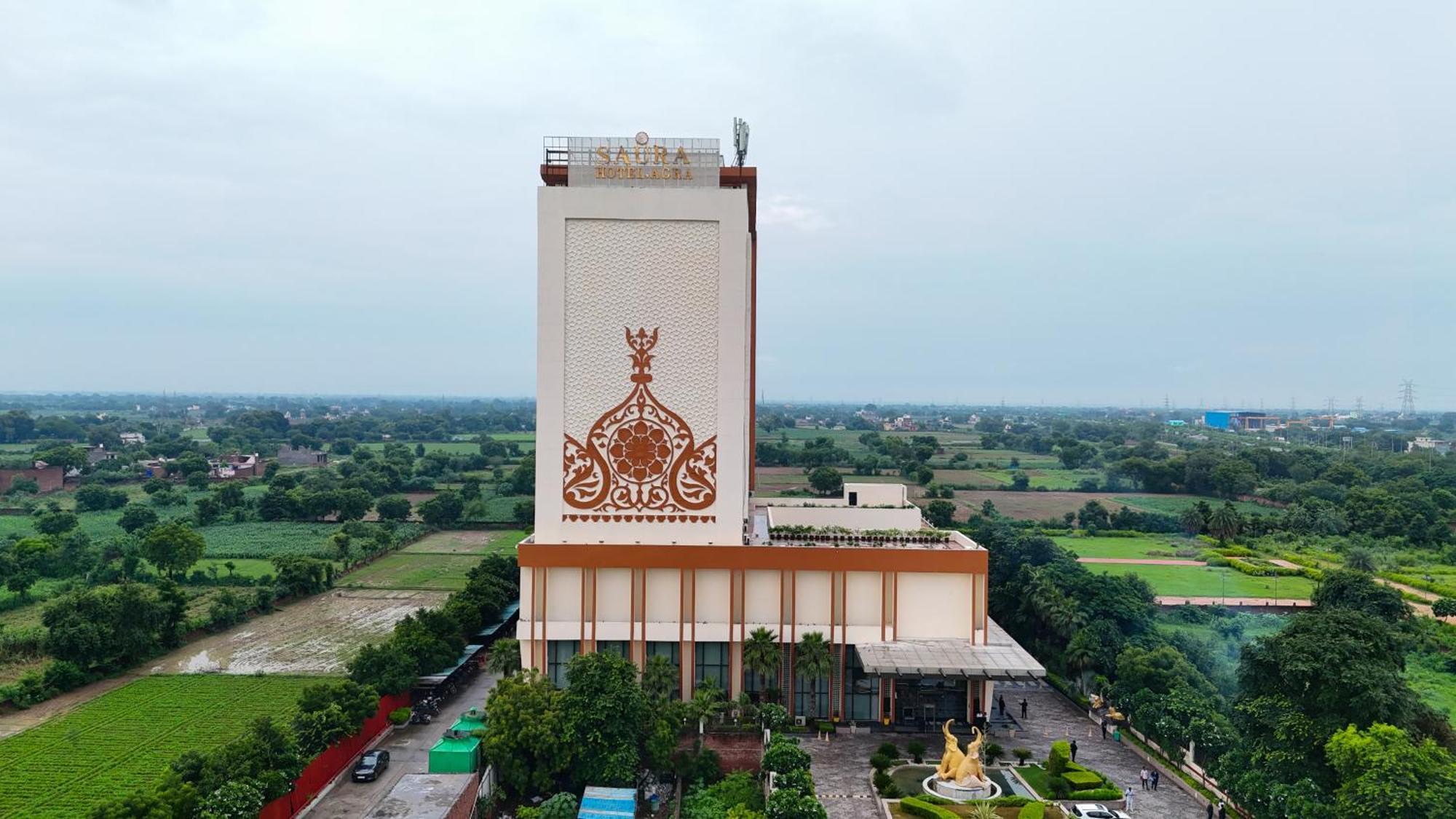 Saura Hotel, Agra - A Club Mahindra Associate Экстерьер фото