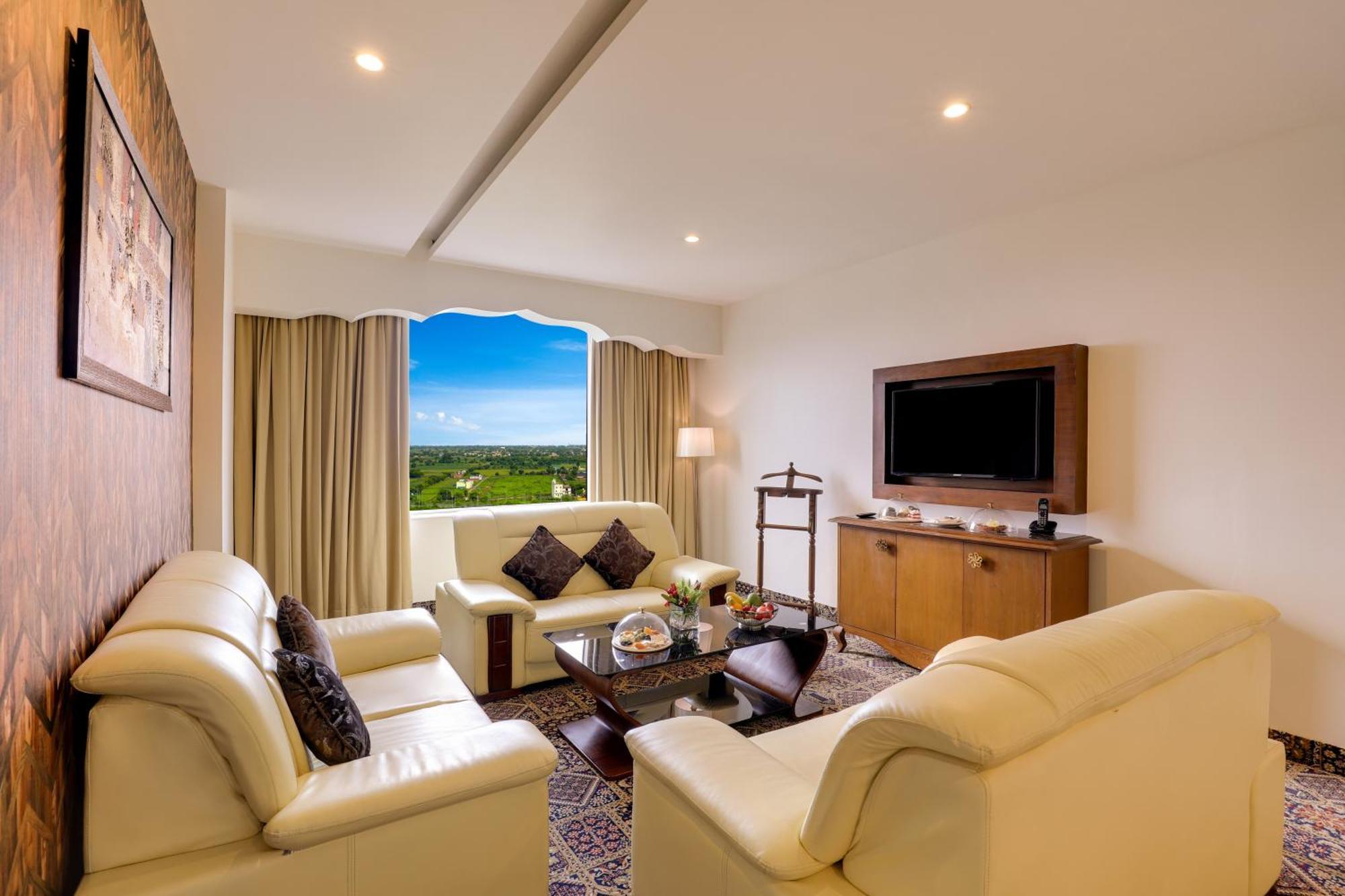 Saura Hotel, Agra - A Club Mahindra Associate Экстерьер фото